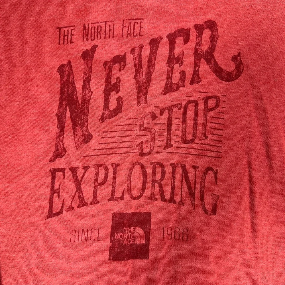 The North Face Hoodie Mens Medium Never Stop Exploring Red Graphic Sweatshirt